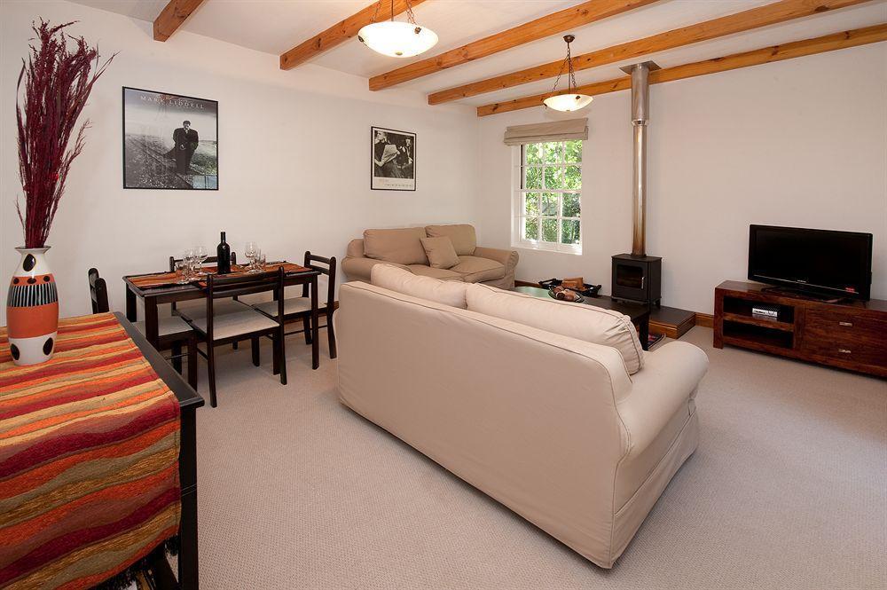 La Galiniere Guest Cottages フランシュホーク エクステリア 写真